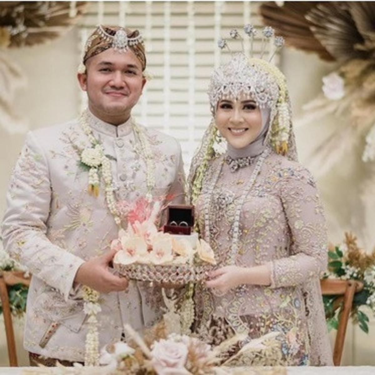 Detail Pernikahan Adat Sunda Hijab Nomer 40