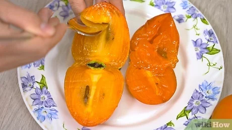 Detail Persimmon Fruit Pictures Nomer 34