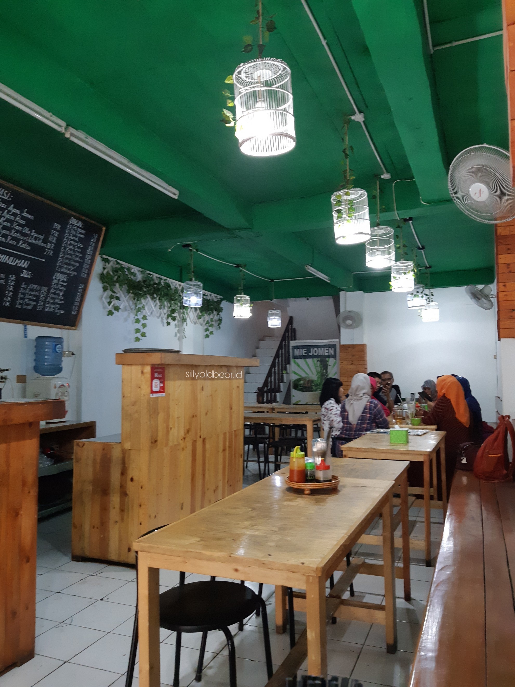 Detail Desain Warung Mie Ayam Nomer 22