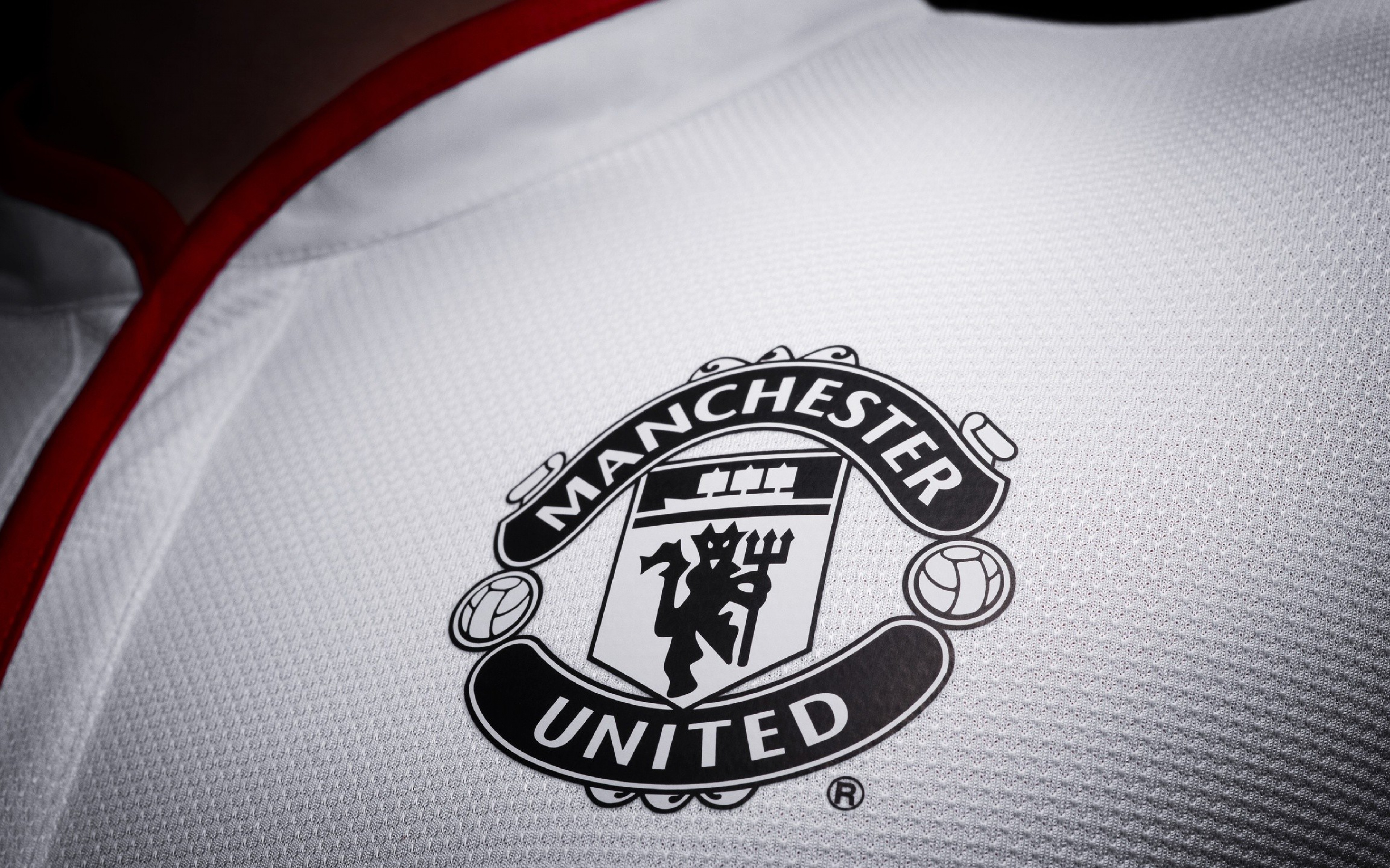 Detail Manchester United Logo Wallpapers Nomer 27