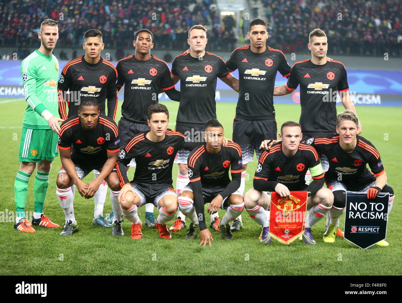 Detail Manchester United Team Photograph Nomer 27