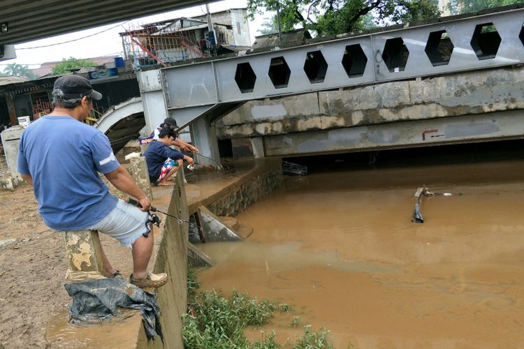 Detail Mancing Ikan Di Sungai Nomer 9