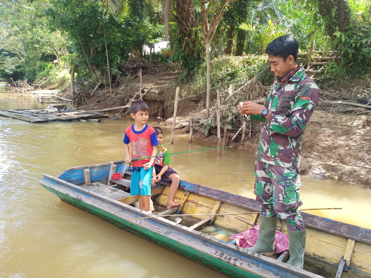 Detail Mancing Ikan Di Sungai Nomer 25