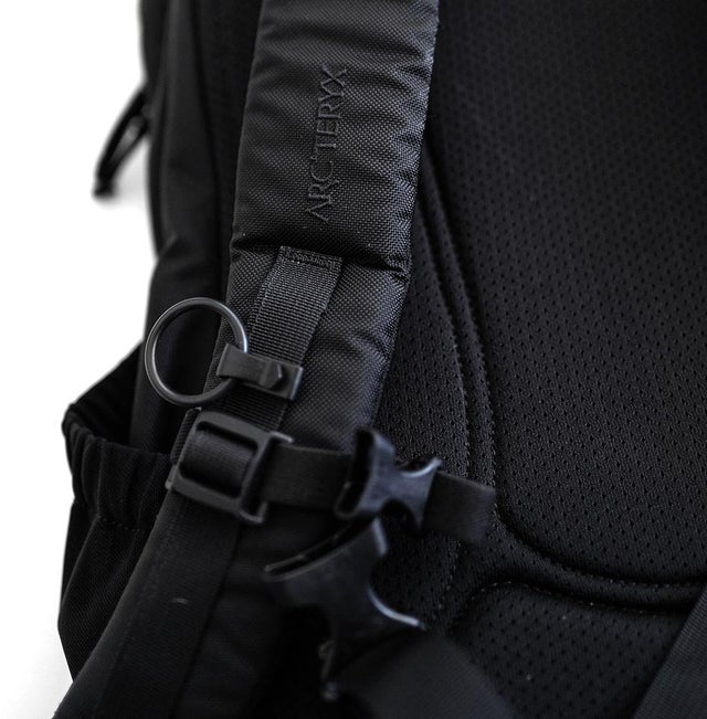 Detail Mantis 32 Backpack Nomer 12