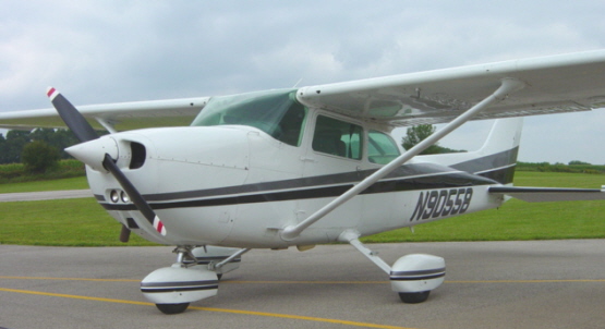 Detail Pesawat Cessna 172 Nomer 45