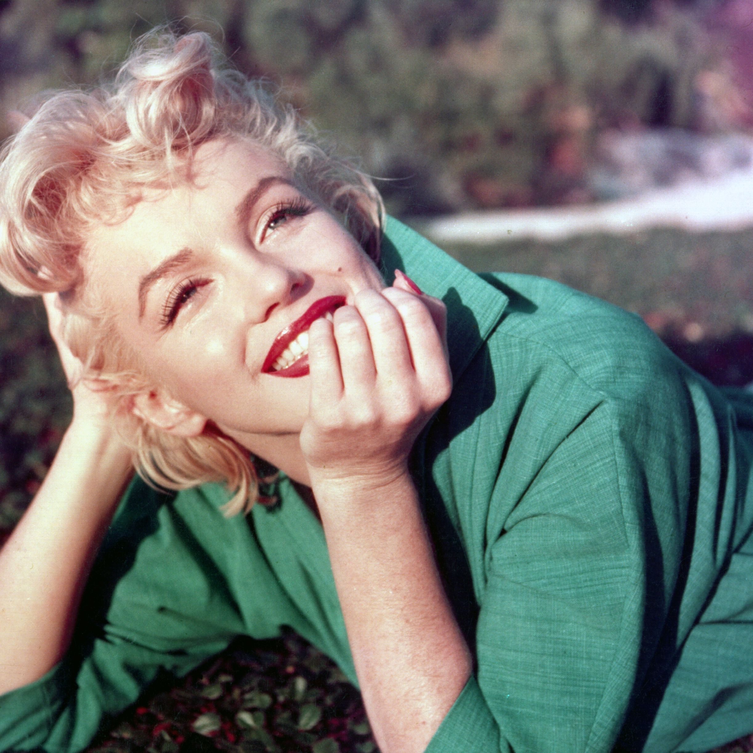 Detail Marilyn Monroe Biografi Nomer 12