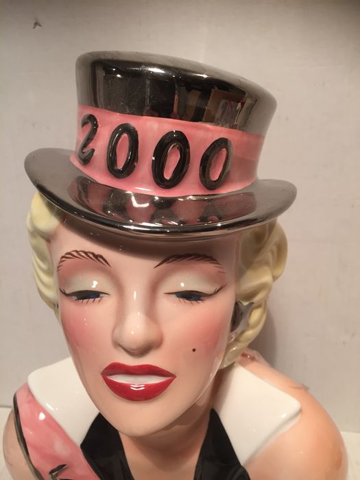 Detail Marilyn Monroe Cookie Jars Nomer 39