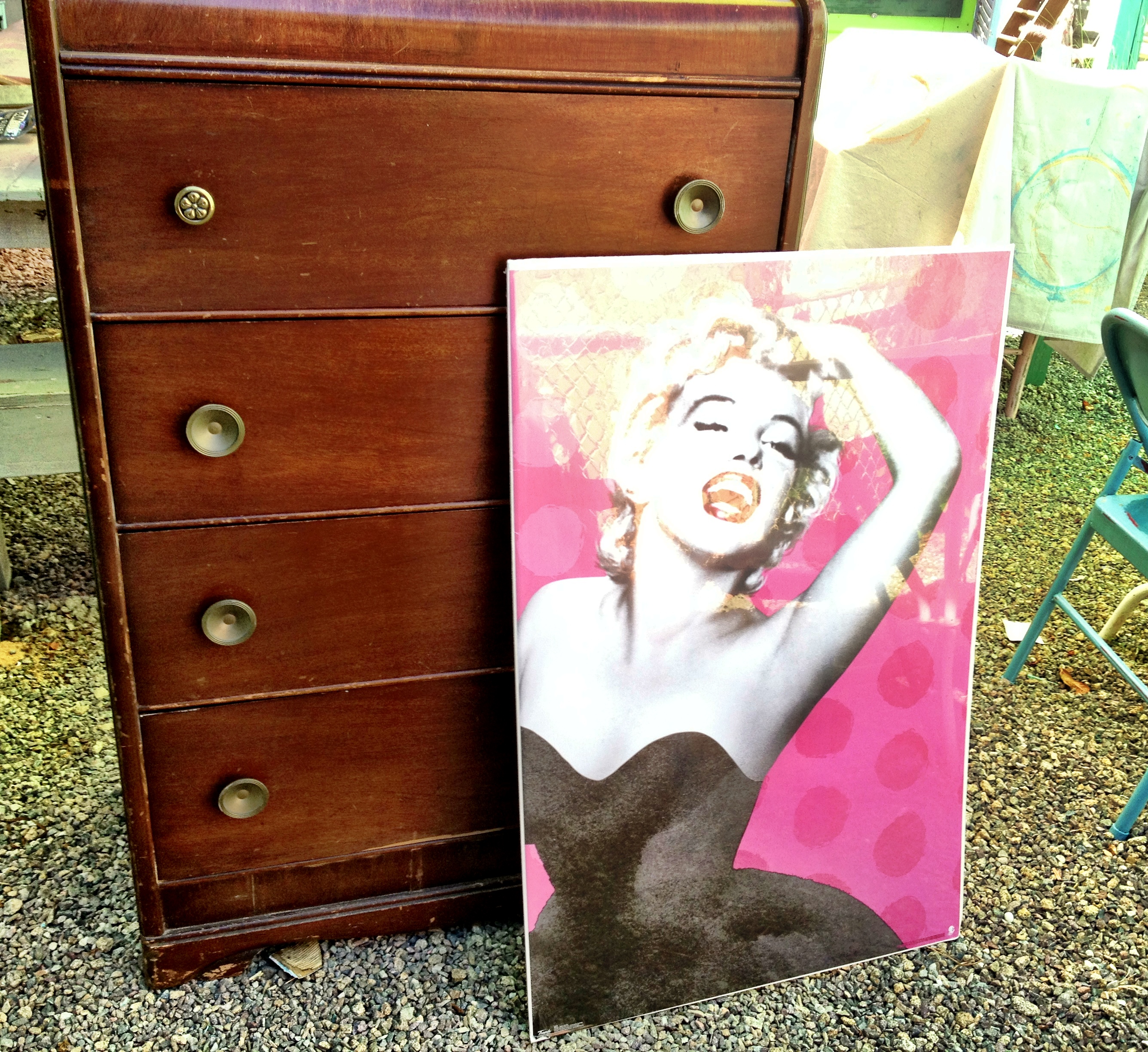 Detail Marilyn Monroe Furniture Transfer Nomer 11