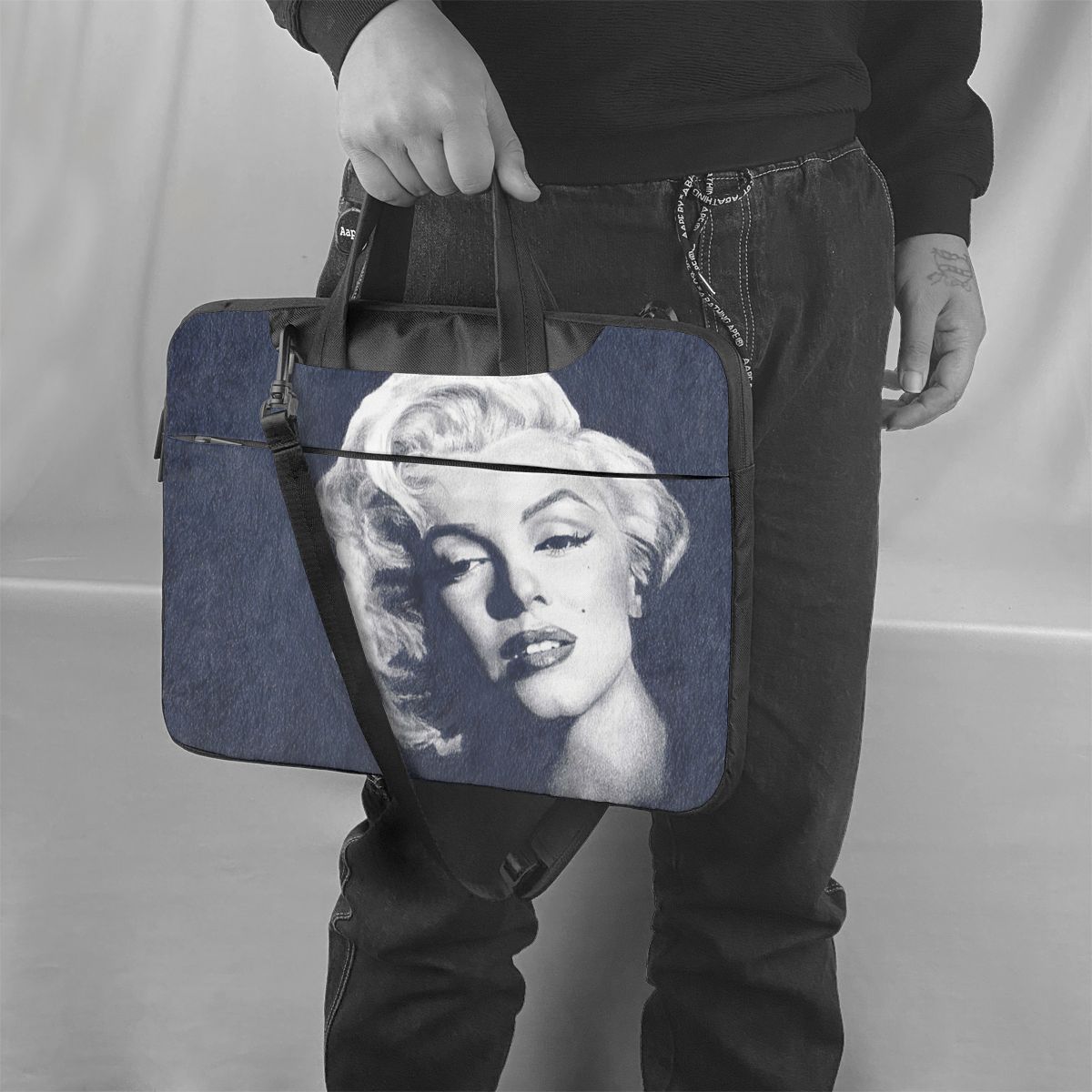 Detail Marilyn Monroe Laptop Bag Nomer 54
