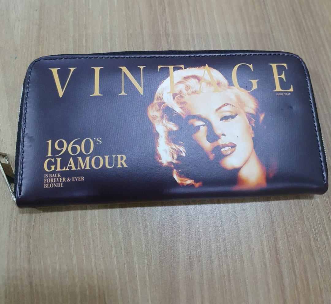 Download Marilyn Monroe Wallets Nomer 47