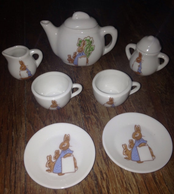 Detail Peter Rabbit Miniature Tea Set Nomer 4