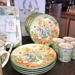 Detail Peter Rabbit Salad Plates Nomer 24