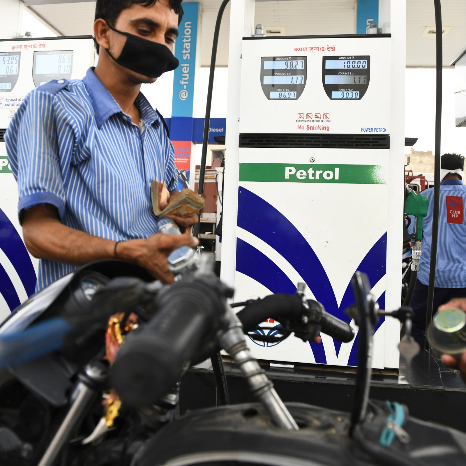 Detail Petrol Images Nomer 23