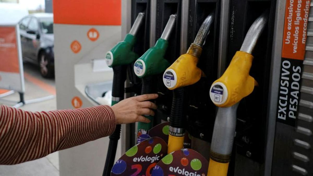 Detail Petrol Images Nomer 35