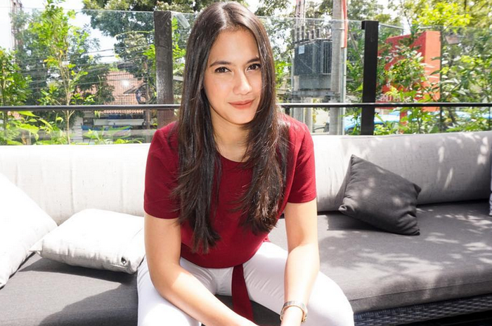 Detail Pevita Pearce Png Nomer 16