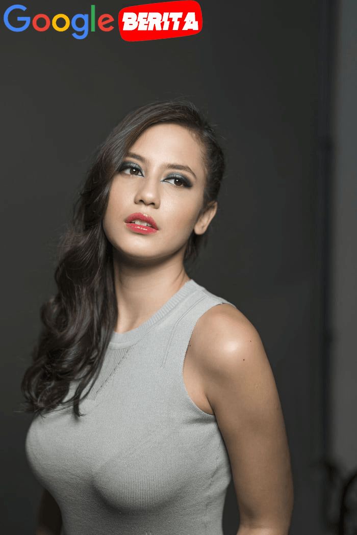 Detail Pevita Pearce Png Nomer 29