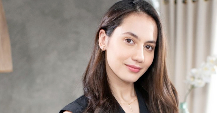 Detail Pevita Pearce Png Nomer 9
