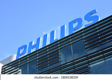 Detail Philip Logo Nomer 48