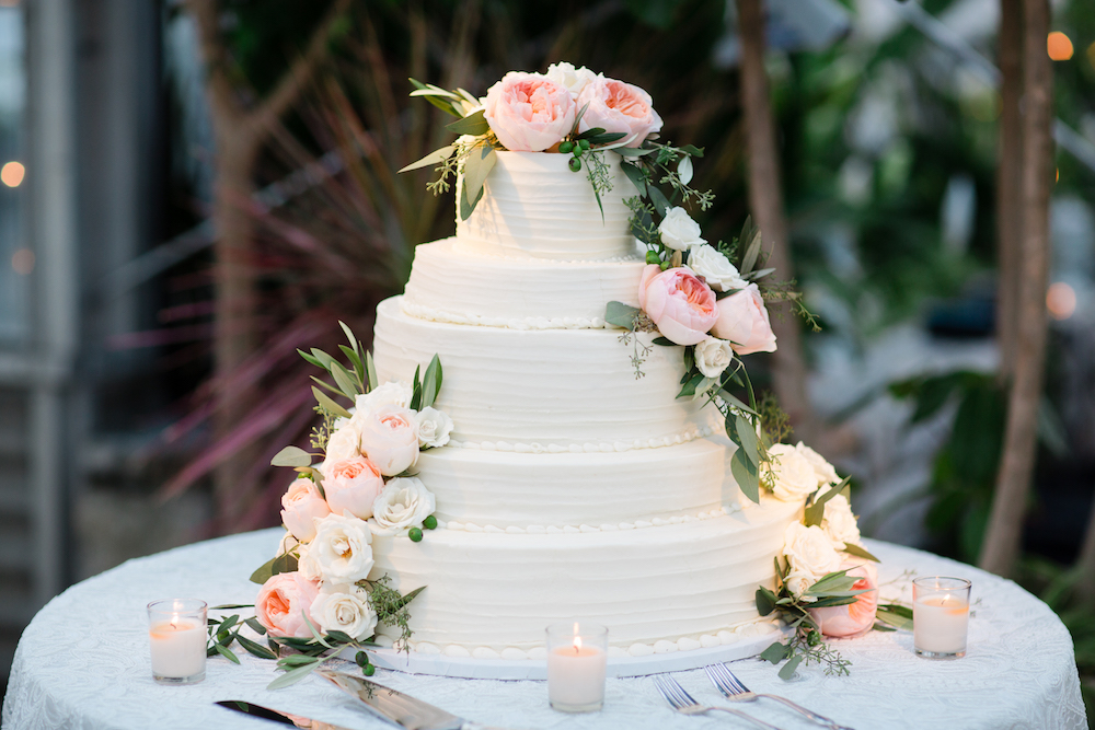 Detail Marriage Cake Images Nomer 23