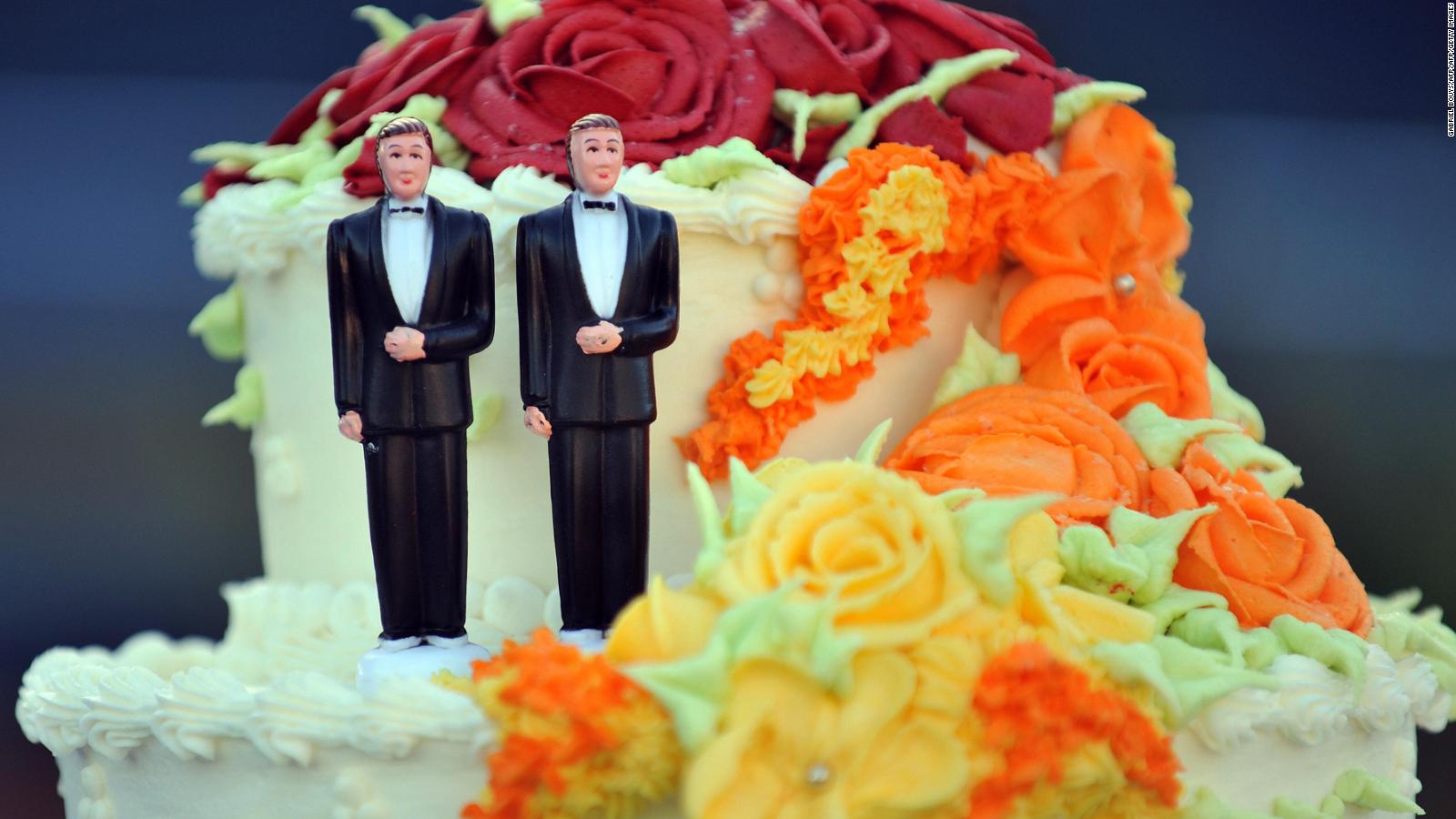 Detail Marriage Cake Images Nomer 43