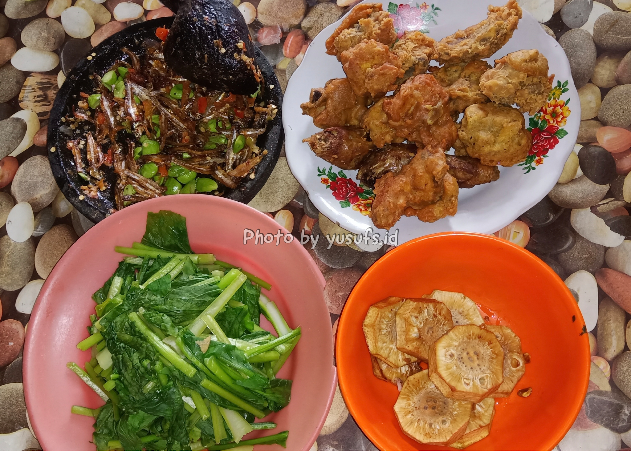 Detail Masakan Sehari Hari Ibu Rumah Tangga Nomer 27