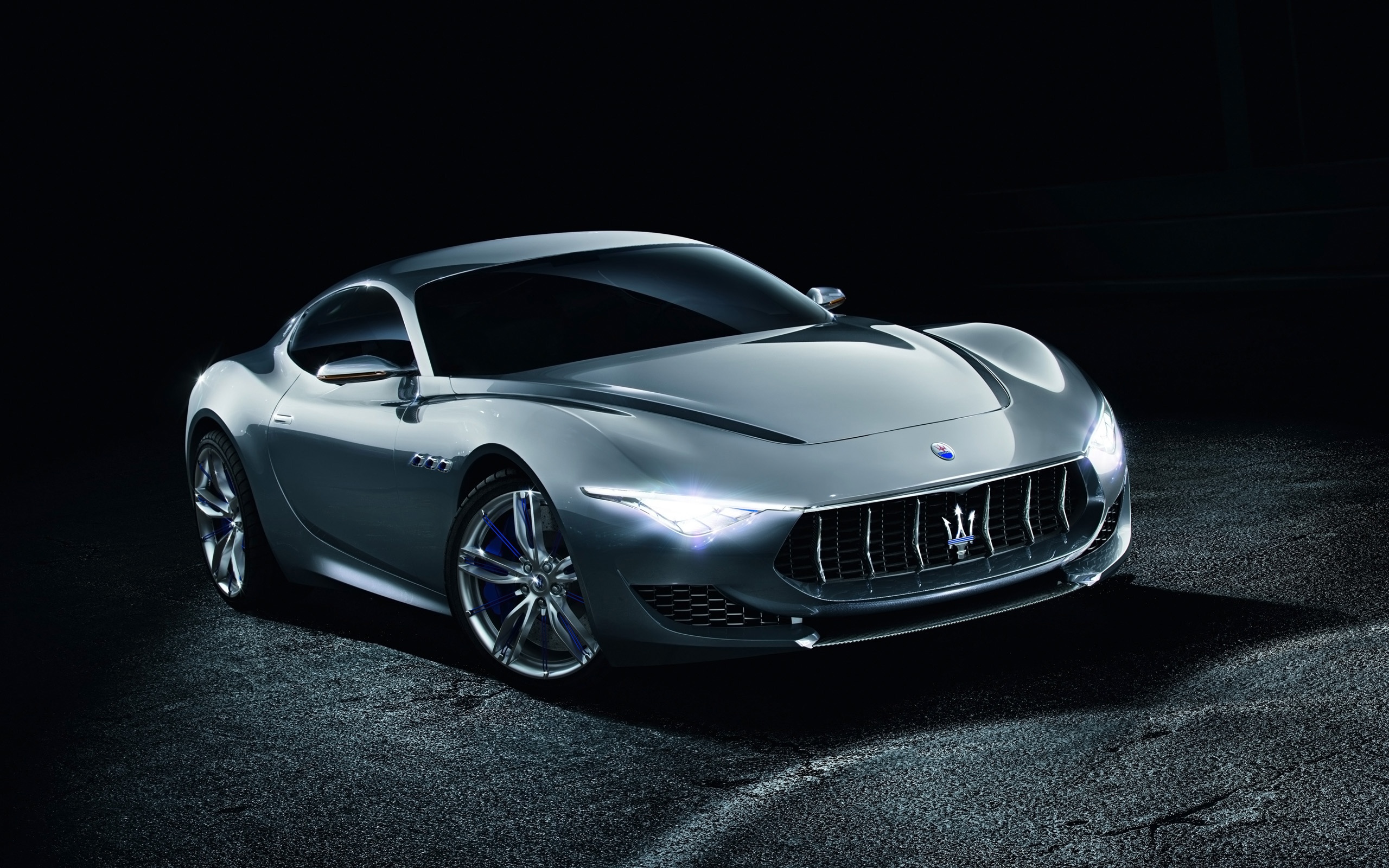 Detail Maserati Background Nomer 26