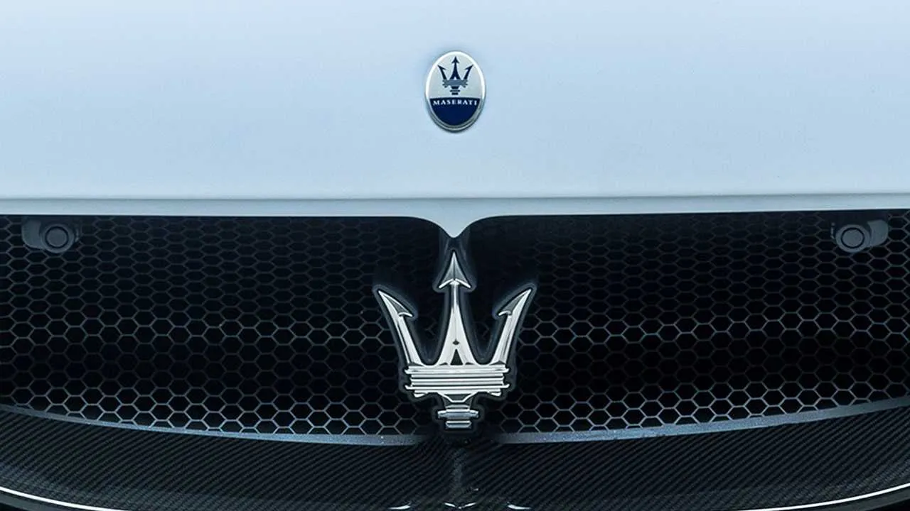 Detail Maserati Logo Images Nomer 34