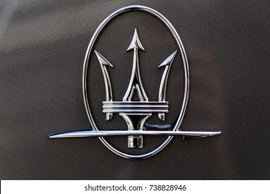 Detail Maserati Logo Images Nomer 7