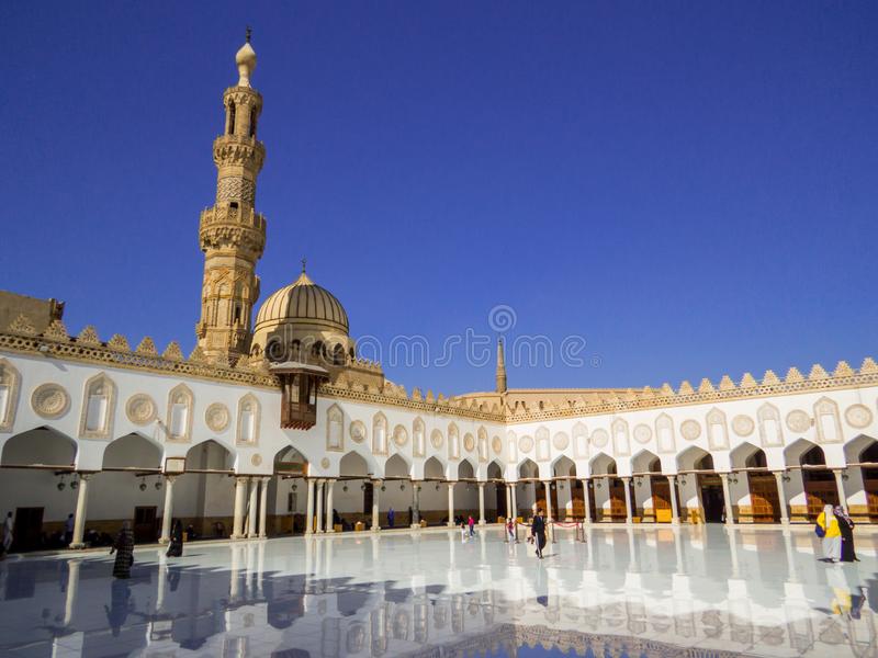 Detail Masjid Al Azhar Mesir Nomer 27