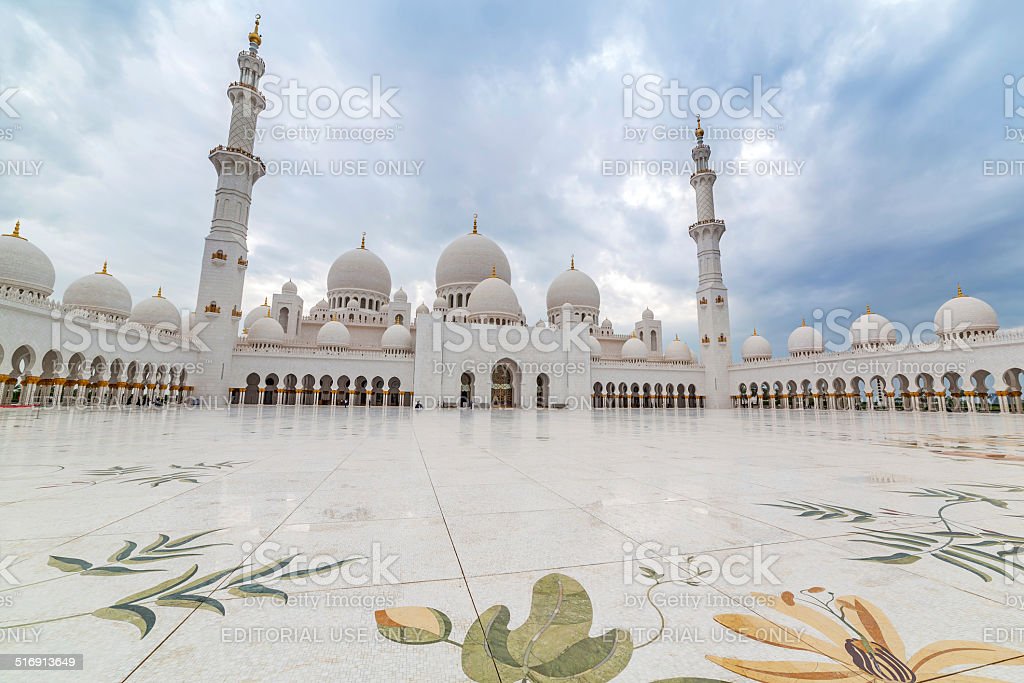 Detail Masjid Di Abu Dhabi Nomer 37