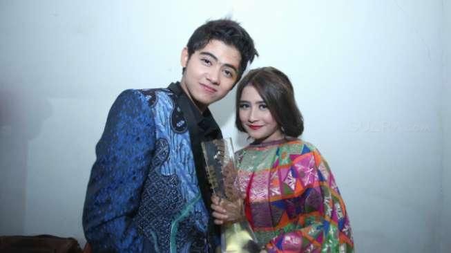 Detail Photo Aliando Dan Prilly Nomer 58