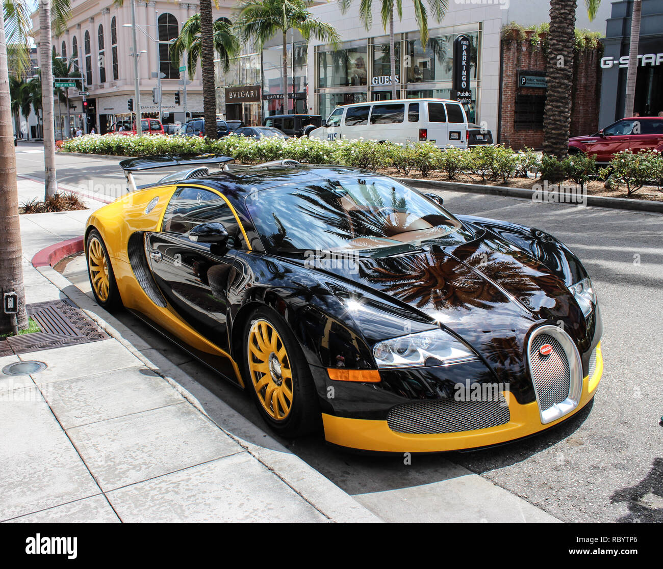 Detail Photo Of Bugatti Veyron Nomer 52