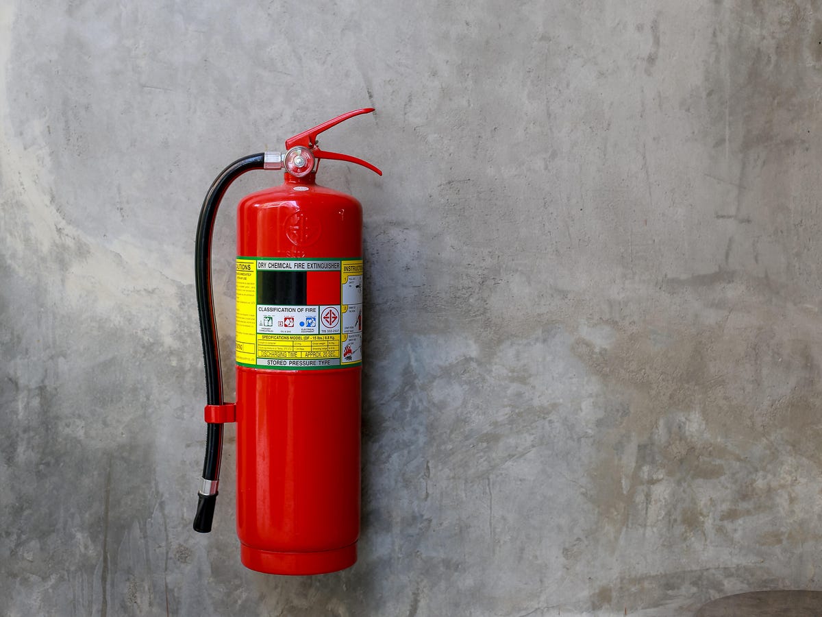 Detail Photo Of Fire Extinguisher Nomer 31