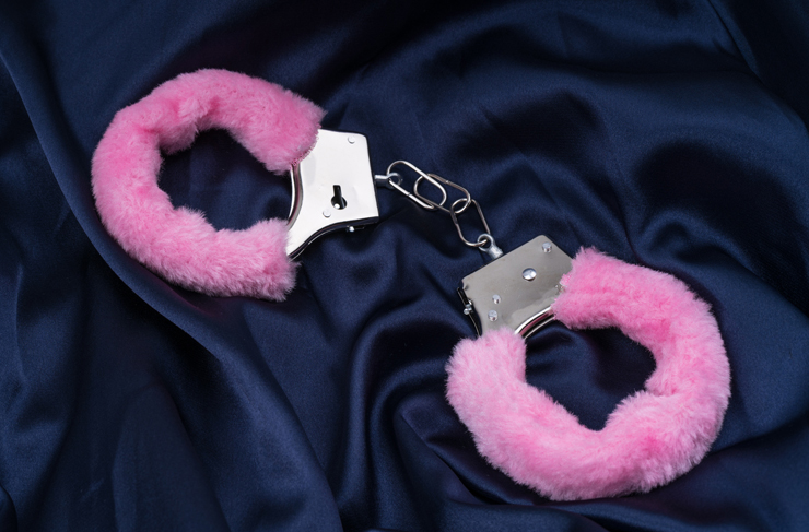 Detail Photo Of Handcuffs Nomer 24