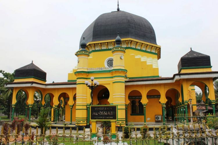 Detail Masjid Kuning Nomer 23