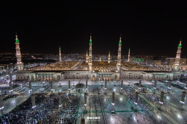 Detail Masjid Nabawi Malam Nomer 16