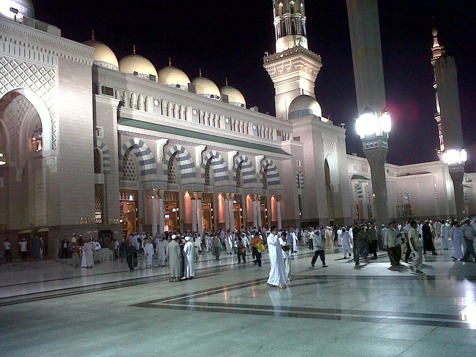 Detail Masjid Nabawi Malam Nomer 4