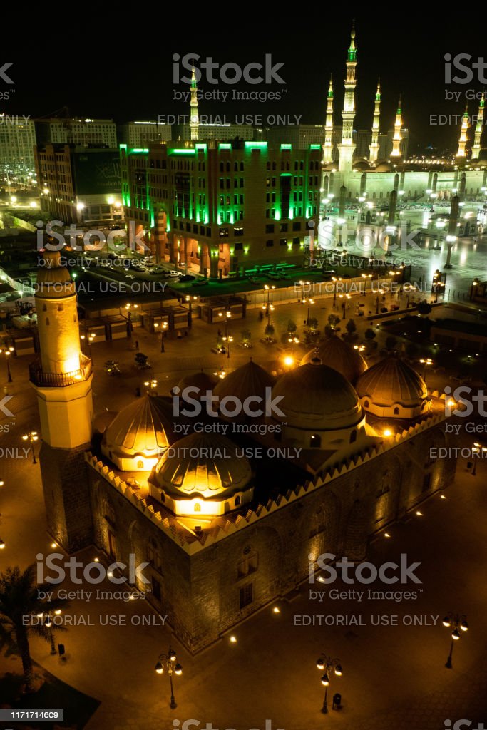 Detail Masjid Nabawi Malam Hari Nomer 15