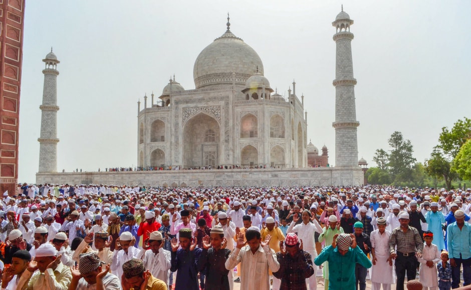 Detail Masjid Taj Mahal Nomer 13