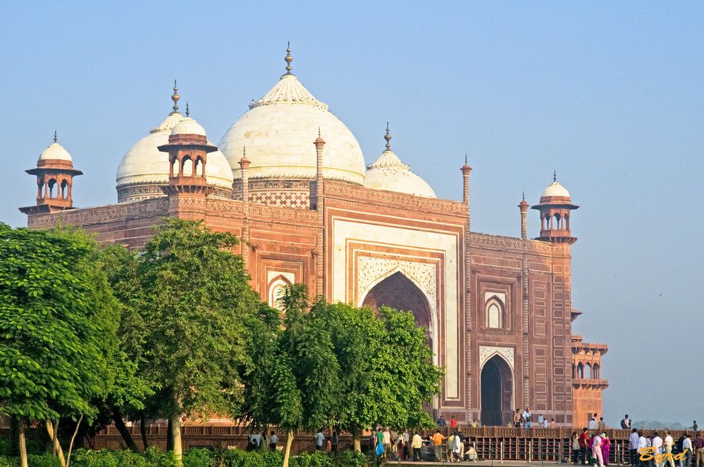 Detail Masjid Taj Mahal Nomer 30