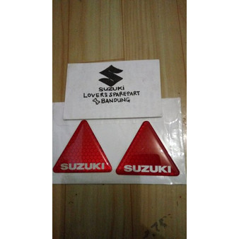 Detail Mata Kucing Segitiga Nomer 11