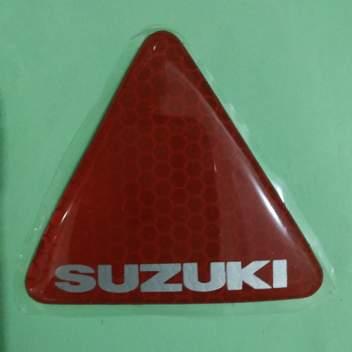 Detail Mata Kucing Segitiga Nomer 24