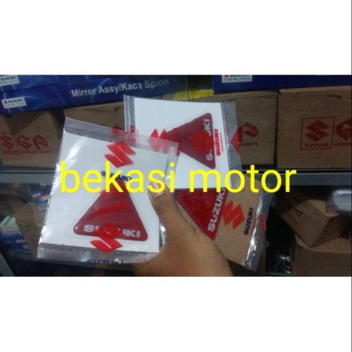 Detail Mata Kucing Segitiga Nomer 25