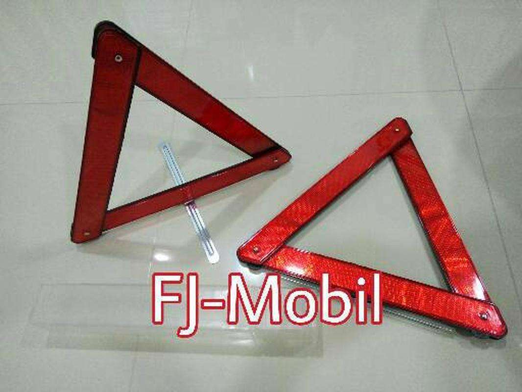 Detail Mata Kucing Segitiga Nomer 60