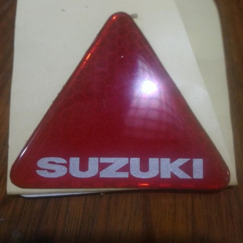 Detail Mata Kucing Segitiga Nomer 7