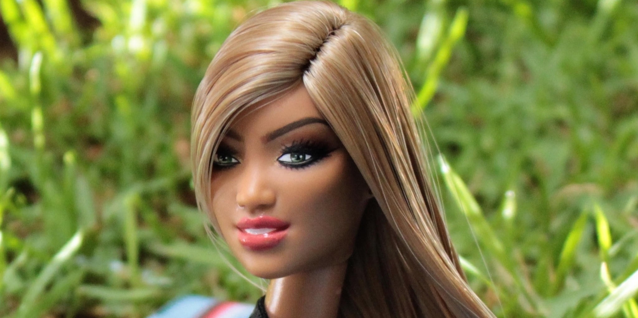 Detail Photos Of Barbies Doll Nomer 50