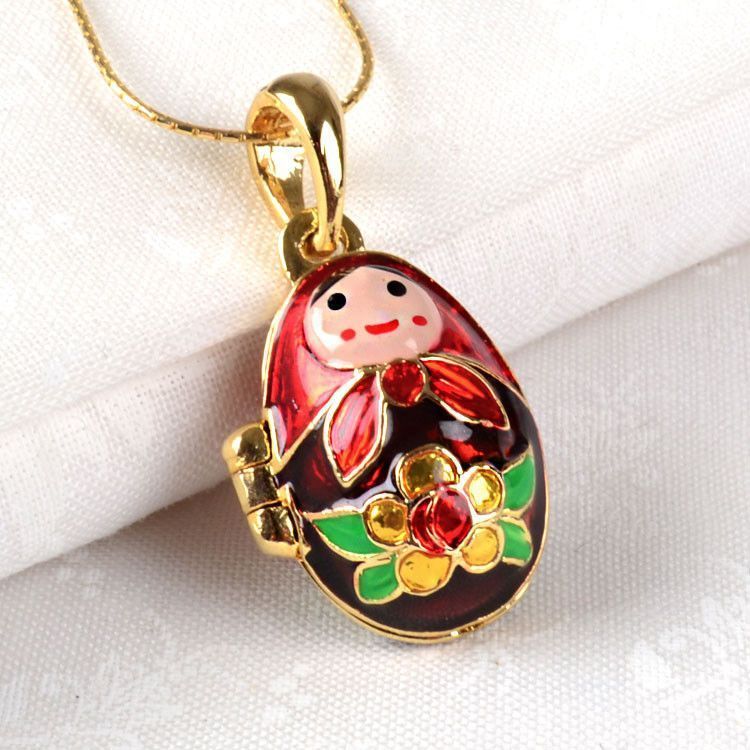 Detail Matryoshka Doll Necklace Nomer 21