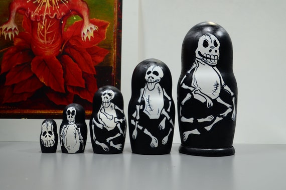 Detail Matryoshka Doll Zombies Nomer 18