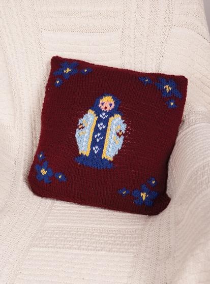 Detail Matryoshka Pillow Nomer 26