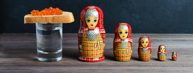Detail Matryoshka Vodka Nomer 19